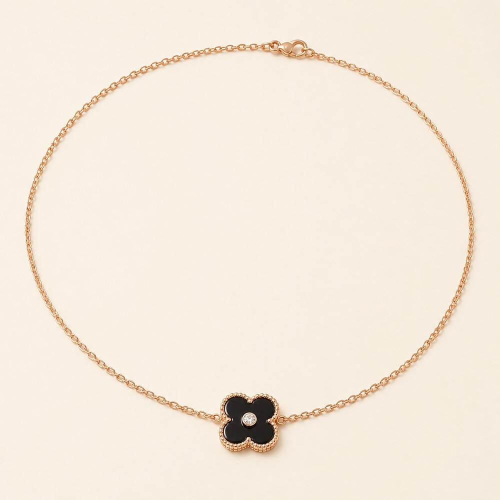 Van Cleef & Arpels Elegant Signature Necklace Style 9 | New with Box - Picture 1 of 9